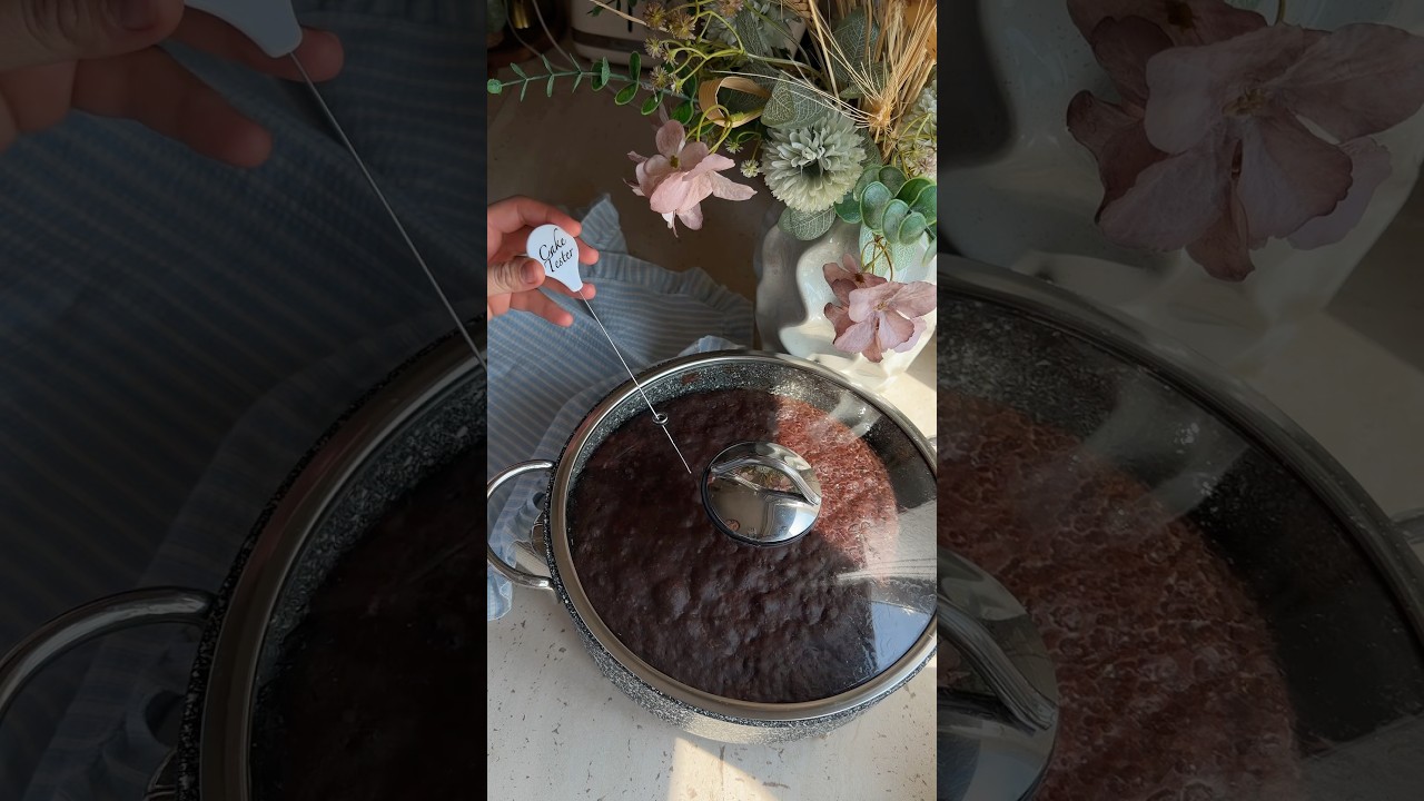 Ocaqda keks. Ocakta kek. Kolay,pratik kek tarifi. Muzlu kek. #foryou #shortvideo #fyp #foryou #cake Ocaqda keks. Ocakta kek. Kolay,pratik kek tarifi. Muzlu kek. #foryou #shortvideo #fyp #foryou #cake