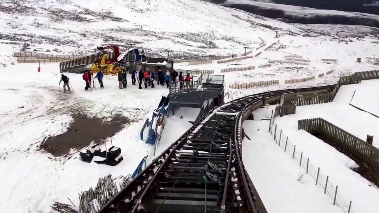 Going down Cairngorm Mountain Railway: The highest railway in the United Kingdom