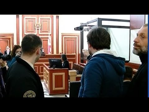 ხმაური სასამართლოში - დეკანოზისთვის  სასჯელის გადავადებაზე სამკურნალო დაწესებულებაში იმსჯელებენ