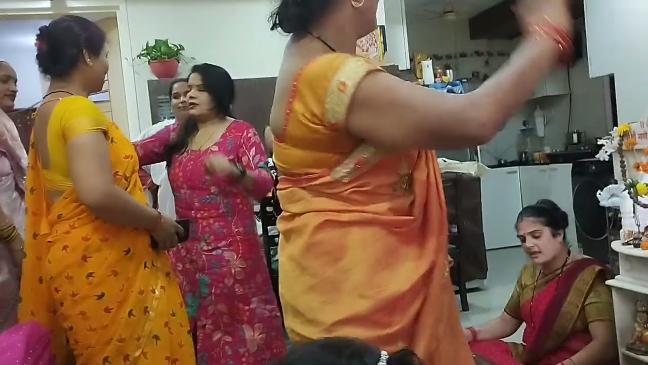 Nirjala Ekadashi ke din sari sangat bhajan bhav me leen hai...... JAI SHREE RAM 🙏🚩🚩