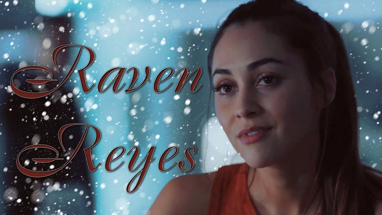 Raven Reyes // Waves