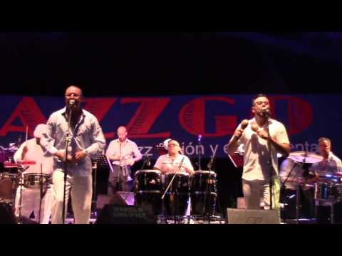 "Listen to what's good for you" - Eddie Palmieri in Cali (October 2, 2015)