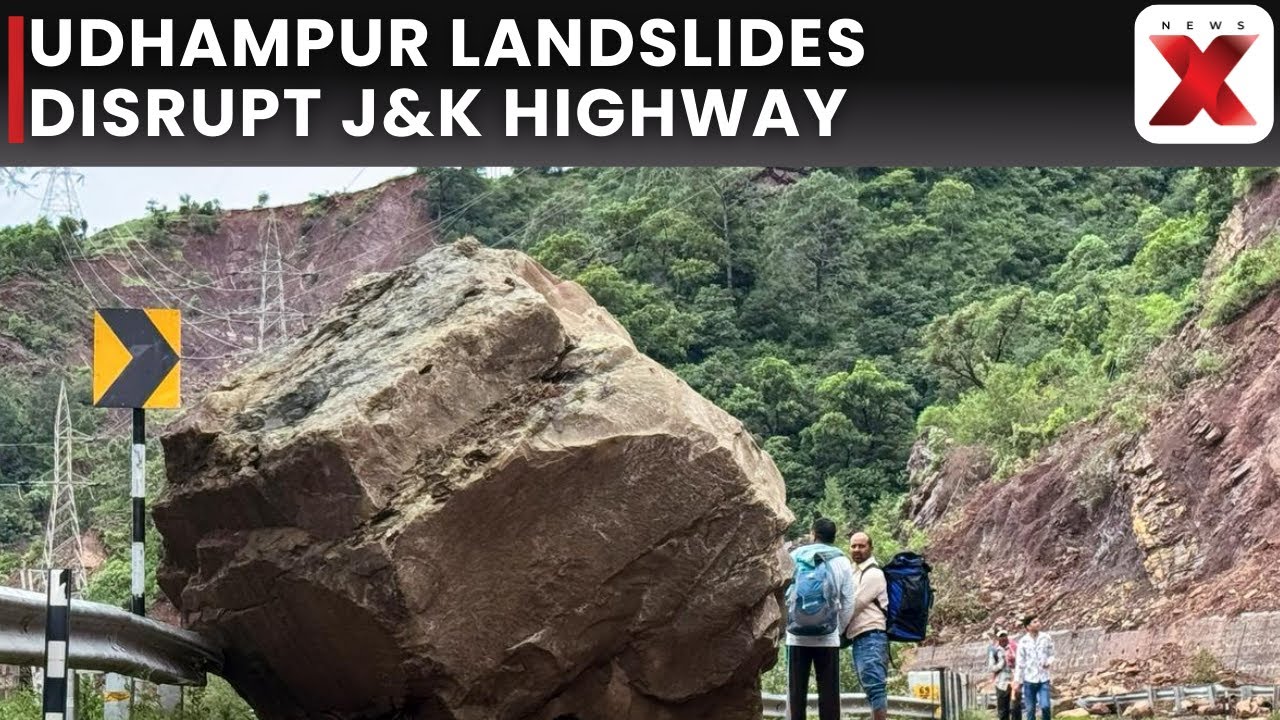 Оползни в Удхампуре заблокировали шоссе Джамму-Сринагар, нарушив жизненно важное сообщение с Кашм...