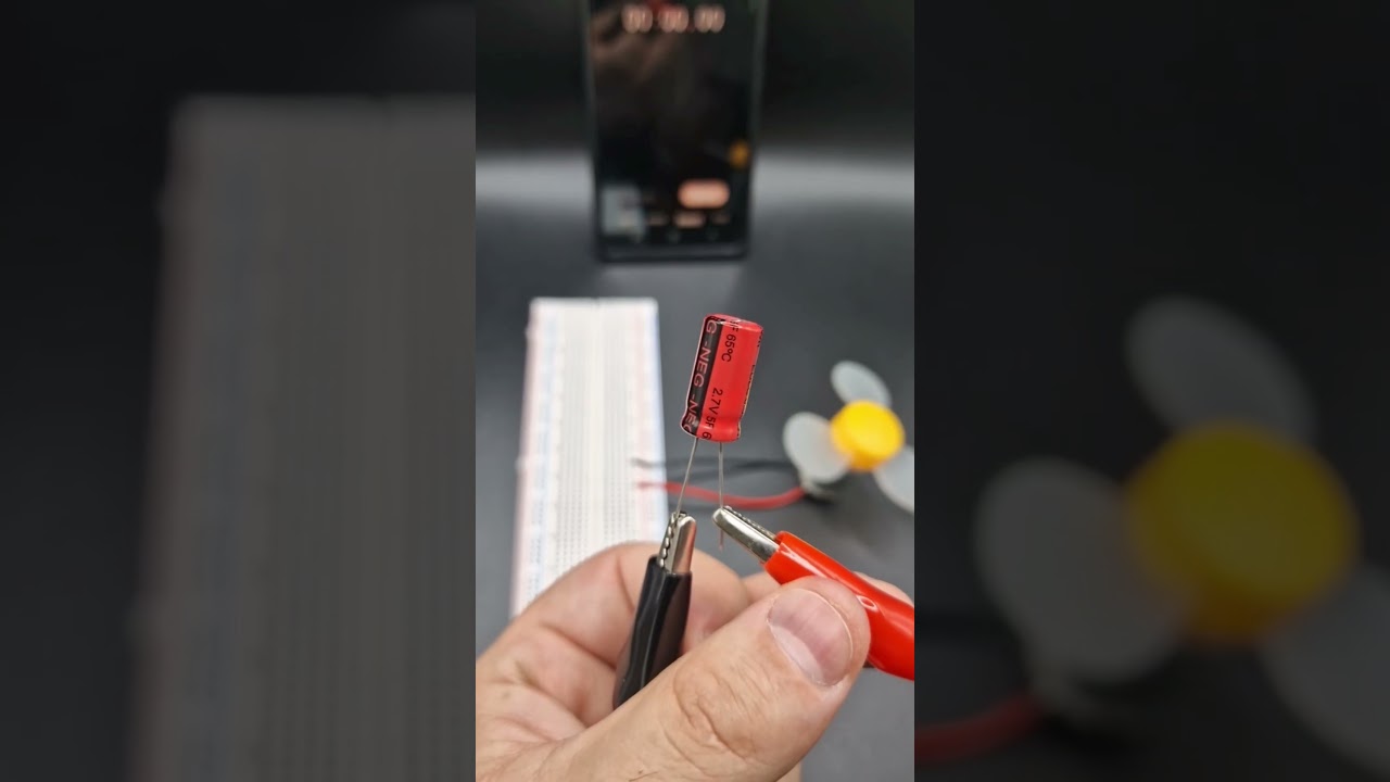 25 000 000uF Supercapacitor DC-Motor operation 