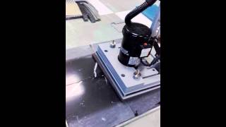 Tomcat Edge Stick machine