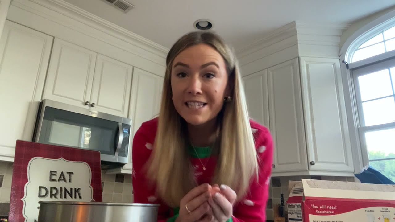 Making Christmas Cake Truffles with Newswatch 16's Elizabeth Worthington