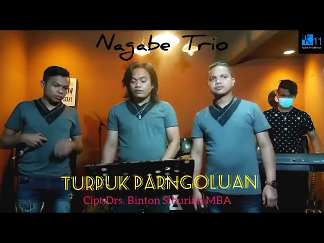 lagu Batak cover nagabe trio class=