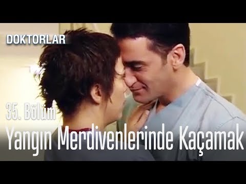 Yangın merdivenlerinde kaçamak - Doktorlar 35. Bölüm