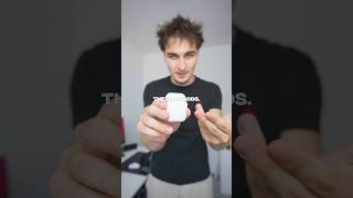 Why Are My AirPods Randomly Disconnecting?