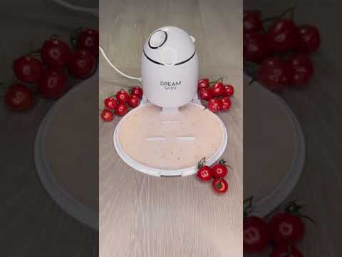 Tomatoes Cherry Face