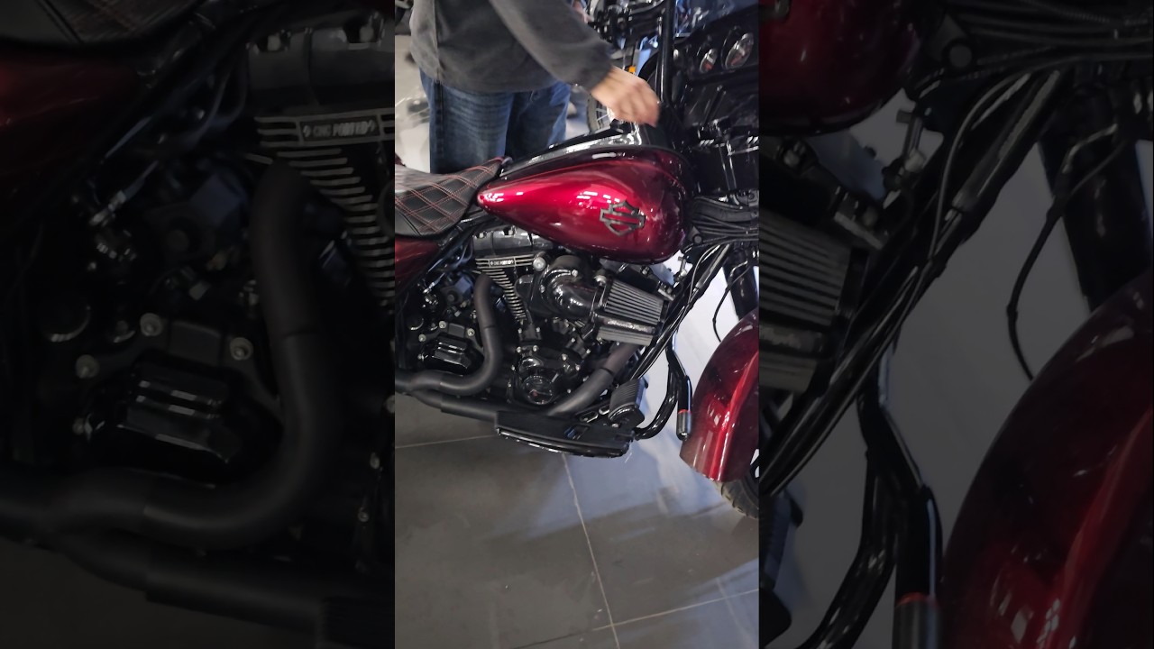 Меряемся своими харлеевскими "членами" 