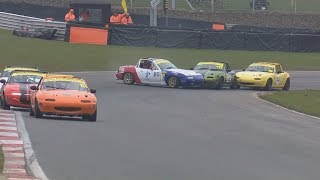 BRSCC Mazda MX-5 Championship (Group B) 2018. Race 3 Brands Hatch. Last Laps Battle for Win
