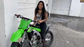 I Let Her Ride The Kx450f For The First Time!!FAIL