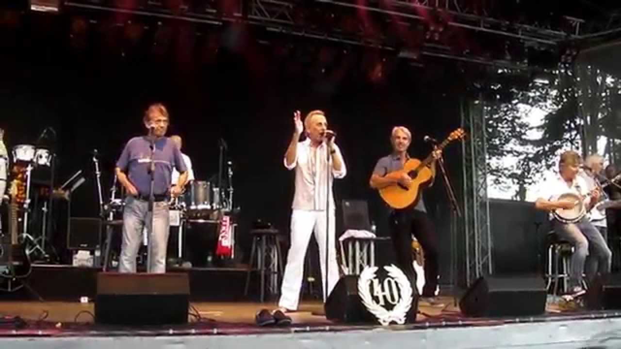 Wir Sind Die Eingeborenen Von Trizonesien Wir sind die Eingeborenen von Trizonesien Bläck Fööss 29.08.2015 - YouTube