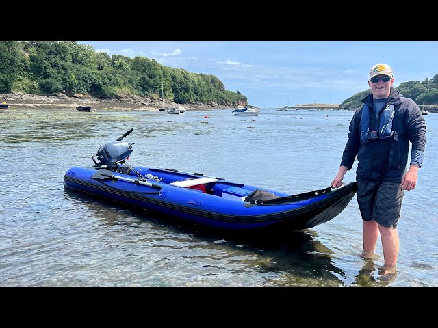 Fishing from a SUPER LIGHT inflatable boat 