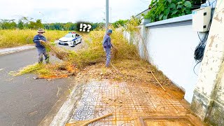 Download Lagu HET SCHOONMAKEN VAN MEER DAN 2 KM trottoirs rond het politiebureau verrast de bewoners. MP3