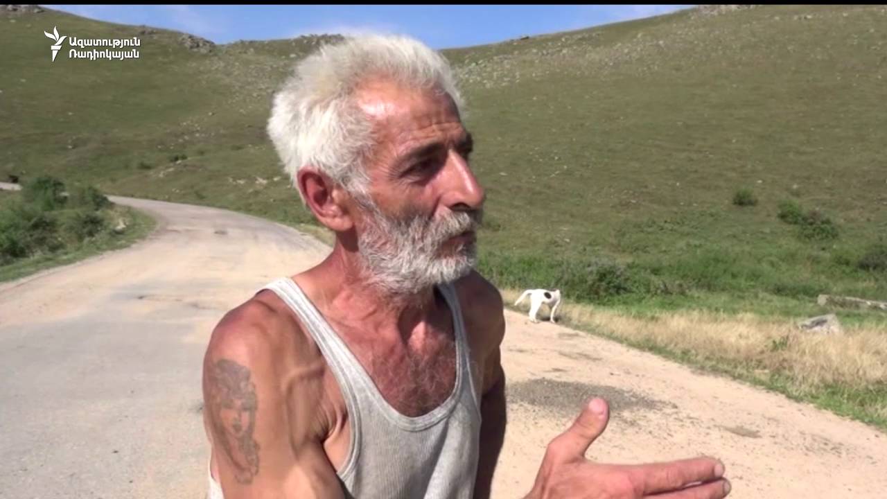 Sավուշում տասնյակ խոզեր են սատկել, ըստ գյուղացիների, պատճառը կերն է