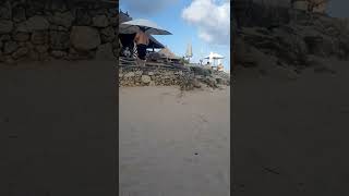 Artis Jepang Genta Liburan Di Pantai Melasti