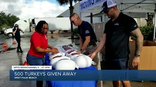 500 free turkeys distributed in West Palm Beach