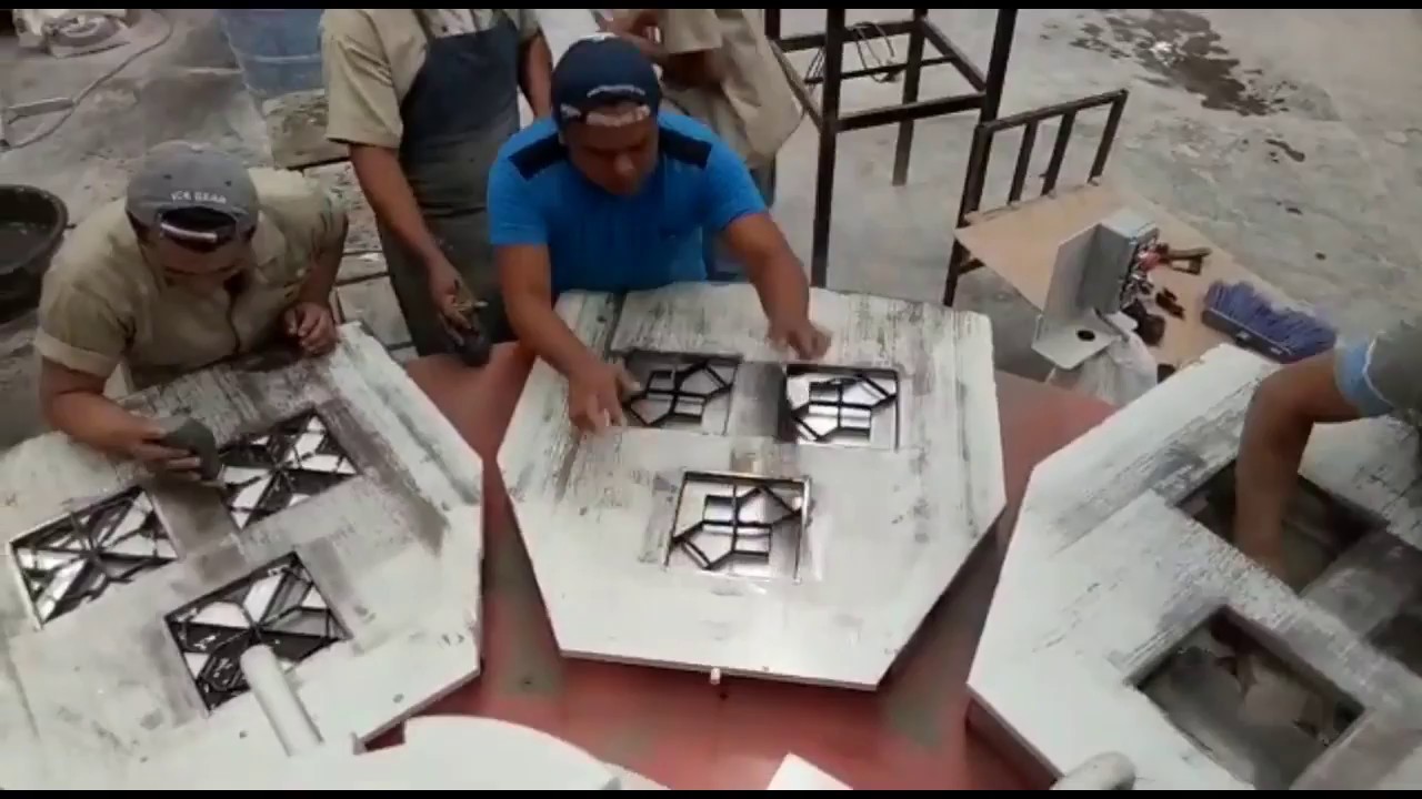 OCEM press, model OPA850 producing 3 x 250x250mm double-layer ARTISTIC TILES