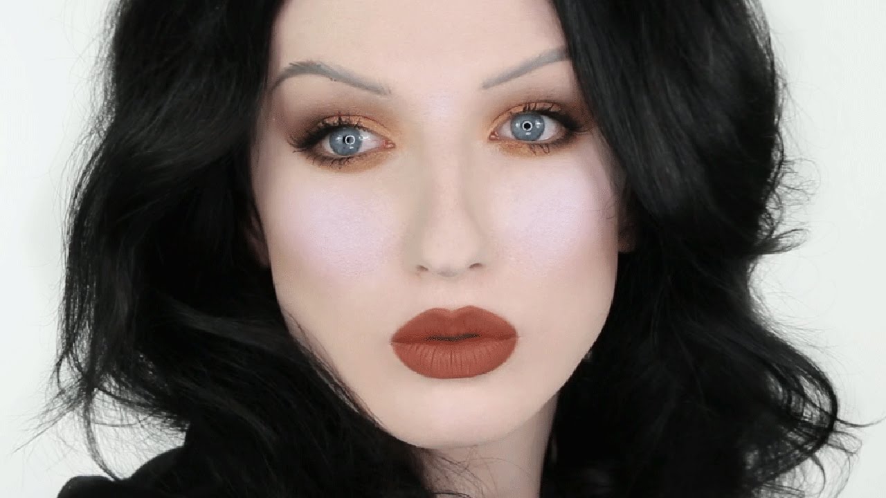 How Old Is John Maclean Makeup Artist