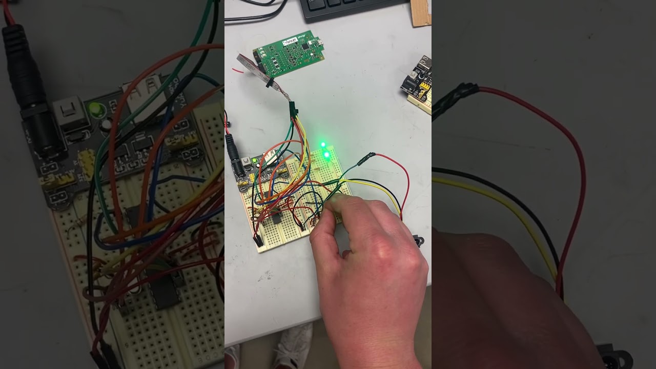 Phototransistor & Distance Sensor Operation
