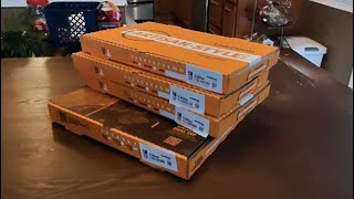Artisan pizzas by Little Caesar’s. Do they deliver?