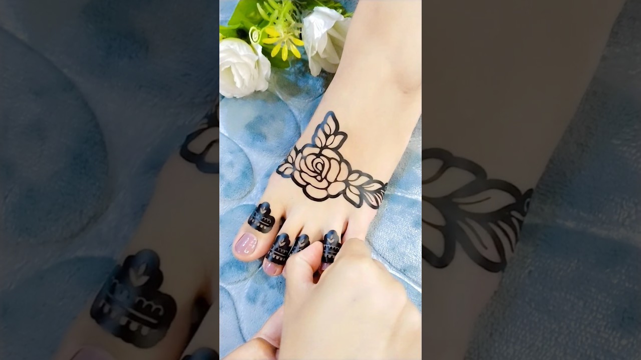 Beautiful sticker mehndi design #shorts