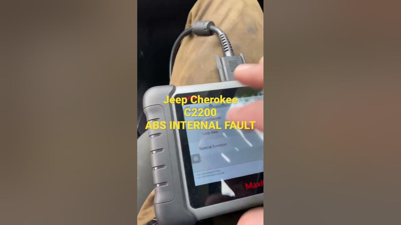 Jeep C2200 ABS MODULE INTERNAL FAULT - YouTube
