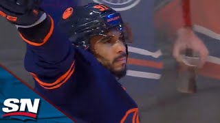 Evander Kane Completes Natural Hat Trick Over Six-Minute Span In Second Period Of Game 3