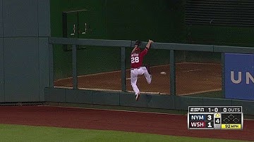 NYM@WSH: Werth makes an impressive running catch