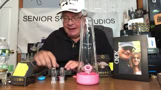 THE SESSION BONG UNBOXING AND FIRST IMPRESSIONS - UNIQUE SILICONE AND GLASS WITH GREAT FEEL N LOOK!