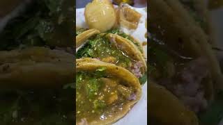 ¿Tú te comerías 34 tacos y 2 gringas?