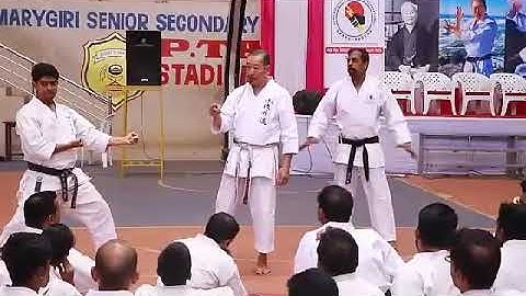 Asai-ryu karate:  Demonstration of Soto uke against Mawashi geri in Kihon kumite