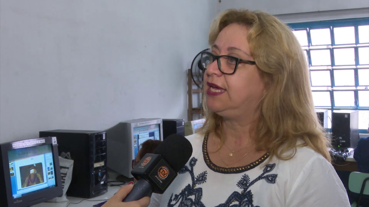 Cursos de Informática e Celular (Terceira Idade)