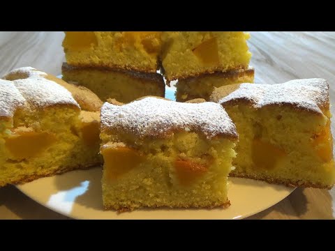 Восхитительно вкусный пирог с персиками. Deliciously delicious peach pie.