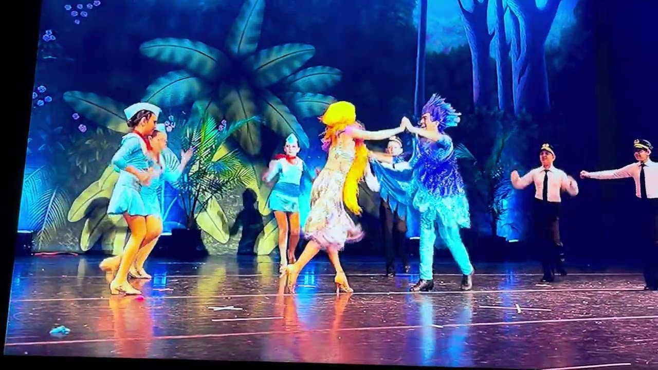 マレイシア国立舞踊楽団/①ガムラン・ダンス・〜②トラディショナル・ダンス〜 マレイシア国立舞踊楽団/①ガムラン・ダンス・〜②