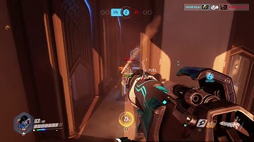 Tracer Blinks Off Map After Pharah Boop