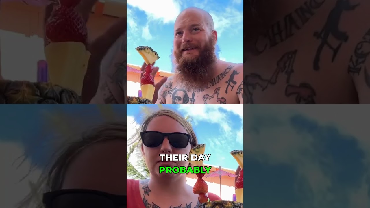 Hawaiian Fruit Stand Delights: Smoothies & Sugarcane 🍹