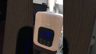 アイリスオーヤマ加湿器。リモコン付き超音波式加湿器。