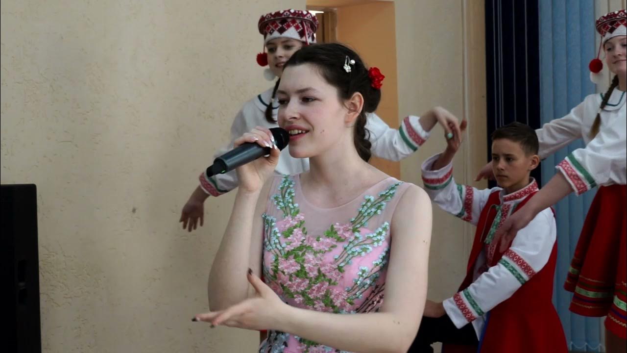 обычно возвратившись из гимназии мы с братом