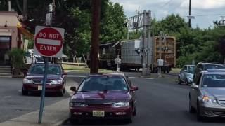 NS diesels in Hackensack