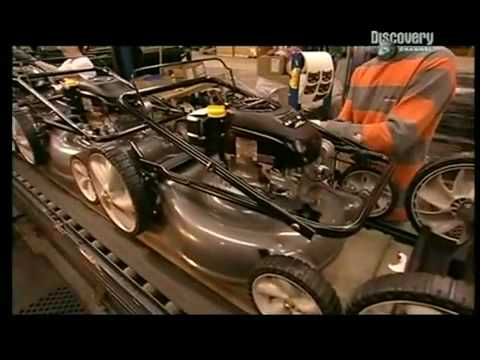Video: Kde se vyrábějí motory sekaček na trávu Kawasaki?