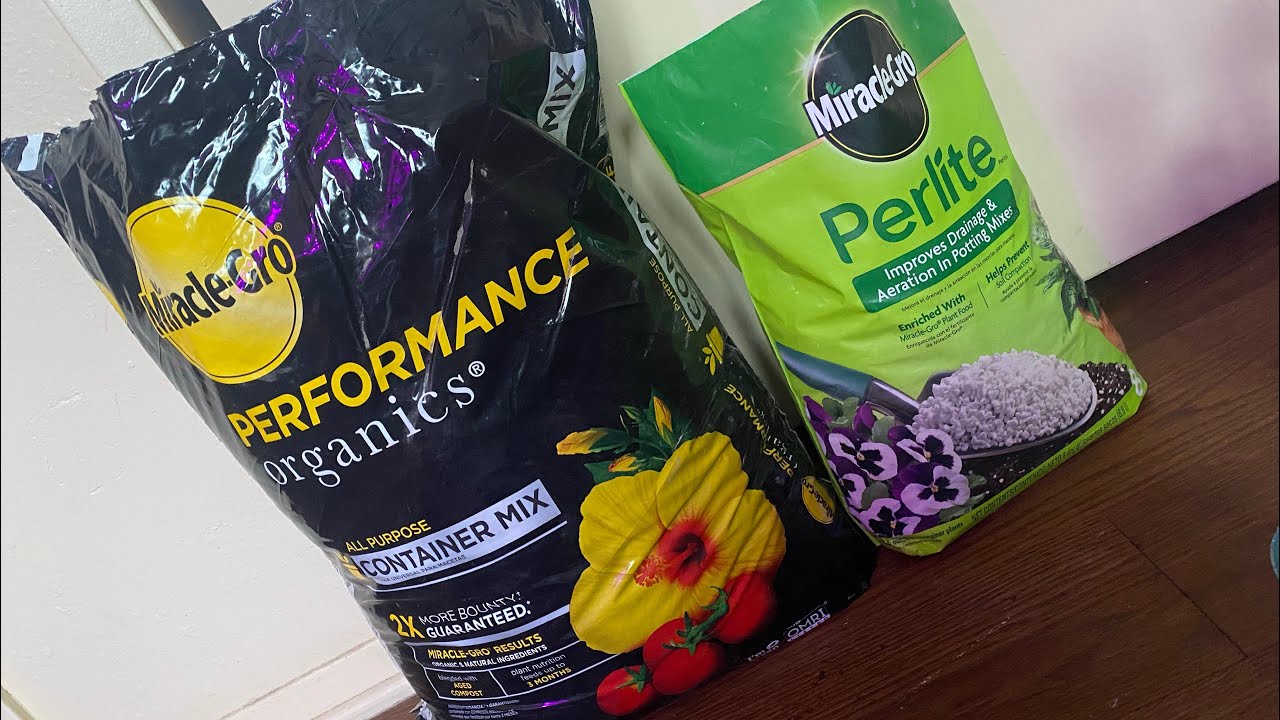 How to mix Miracle Grow Organics and Perlite for indoor plants.