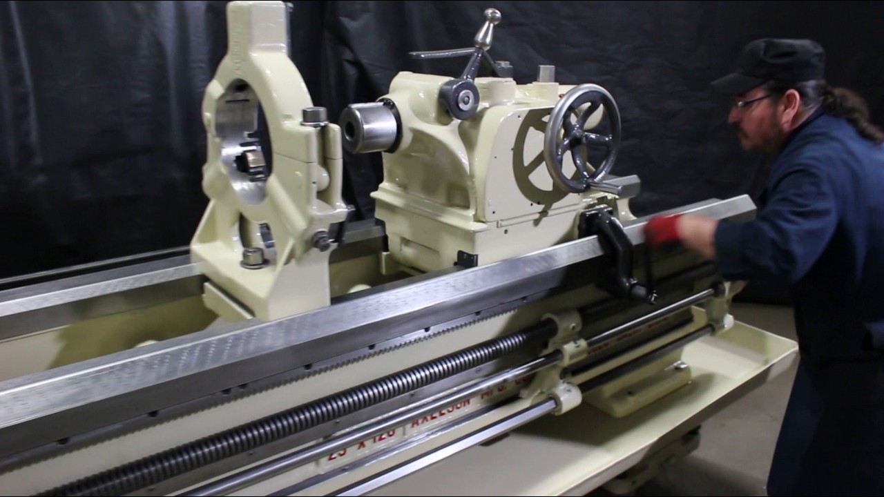 Axelson 28" x 132" Lathe