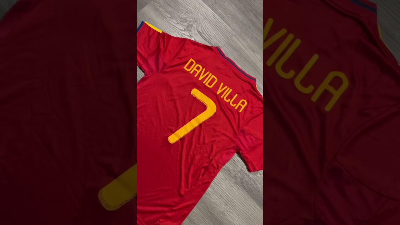 Spain 2010 Home Kit 🇪🇸 David Vill on the back 🐐 