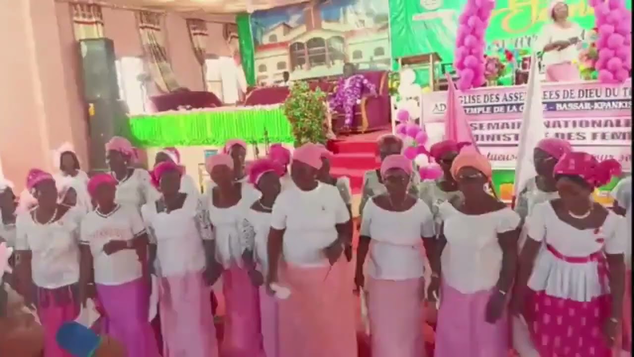 APOTHEOSE DE LA SEMAINE NATIONALE DU MINISTERE DES FEMMES Femme du 3è age