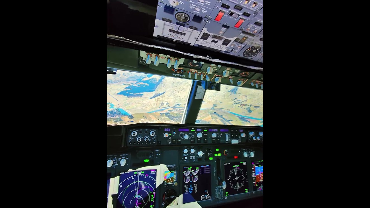 Xplane 12.2 with Zibo B738 mod - most difficult flight to Paro Intl - on Final -  hot & too high