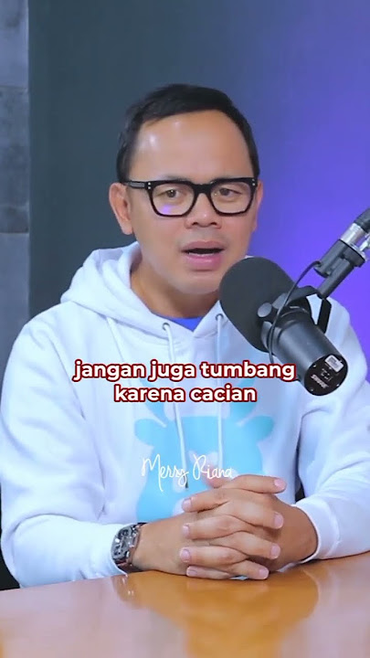 Jangan pernah terbang karena pujian, jangan pernah tumbang karena cacian