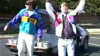 MC Miker G & DJ Sven - Holiday Rap  (1986) Resimi